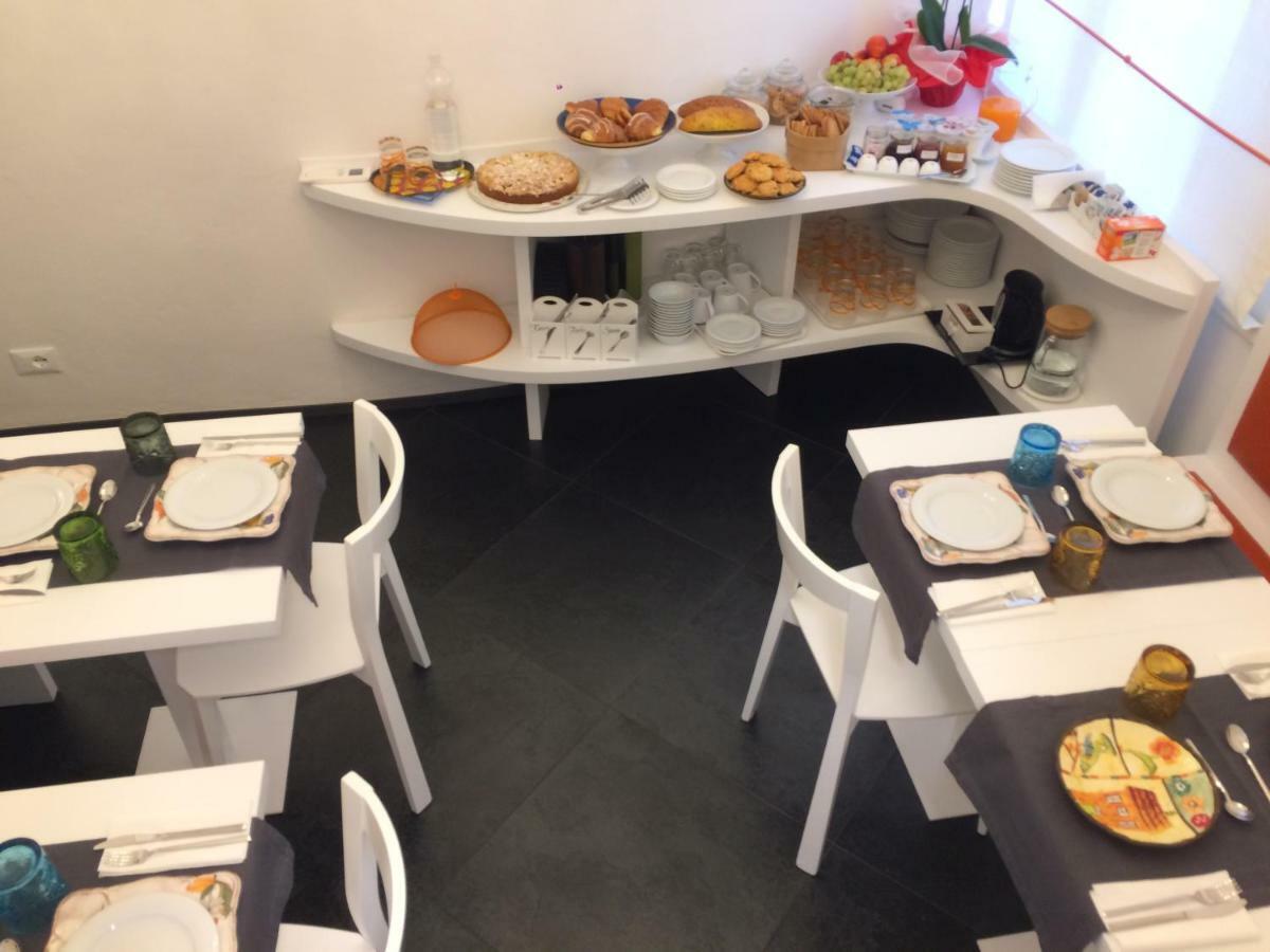 B&B Via Roma 25 Arezzo Ngoại thất bức ảnh