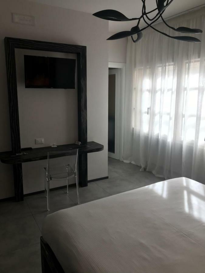 B&B Via Roma 25 Arezzo Ngoại thất bức ảnh